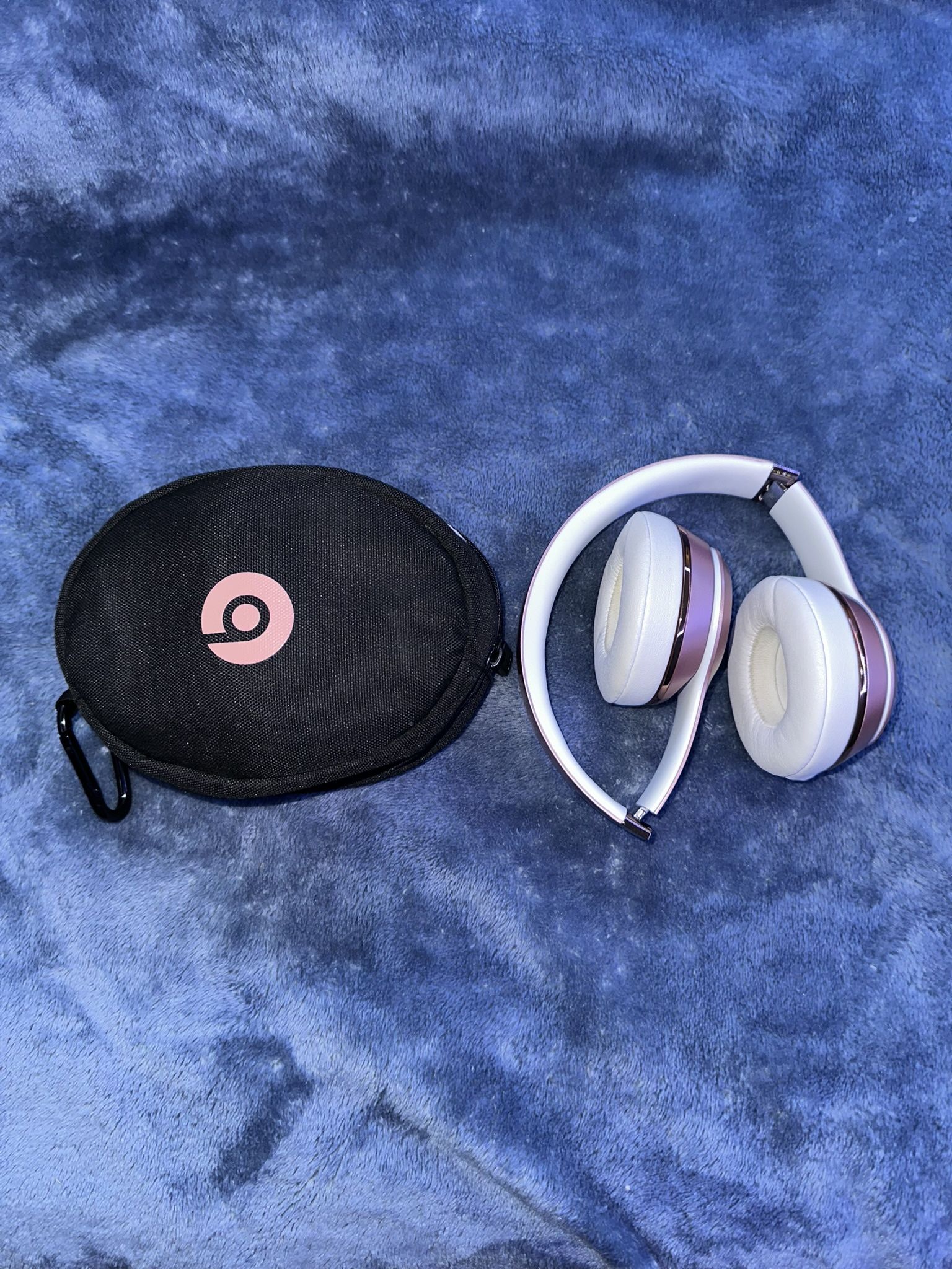 Rose Gold Solo Beats 3