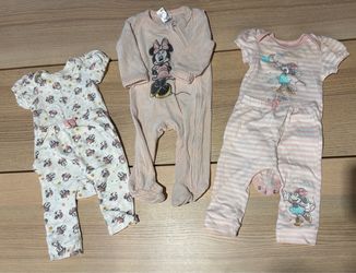 Baby girl clothes 3/6 months