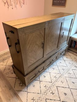 Queen Murphy Bed w/ wheels