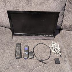18" Vizio Tv ( Not smart ) 