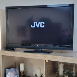 47" JVC TV