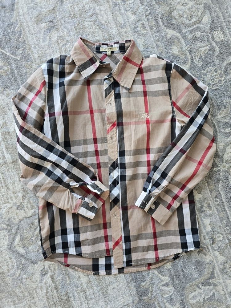 Burberry boys long sleeve - size Medium