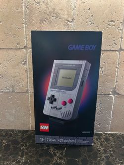 The LEGO Super Mario Game Boy (72046) new $40 firm