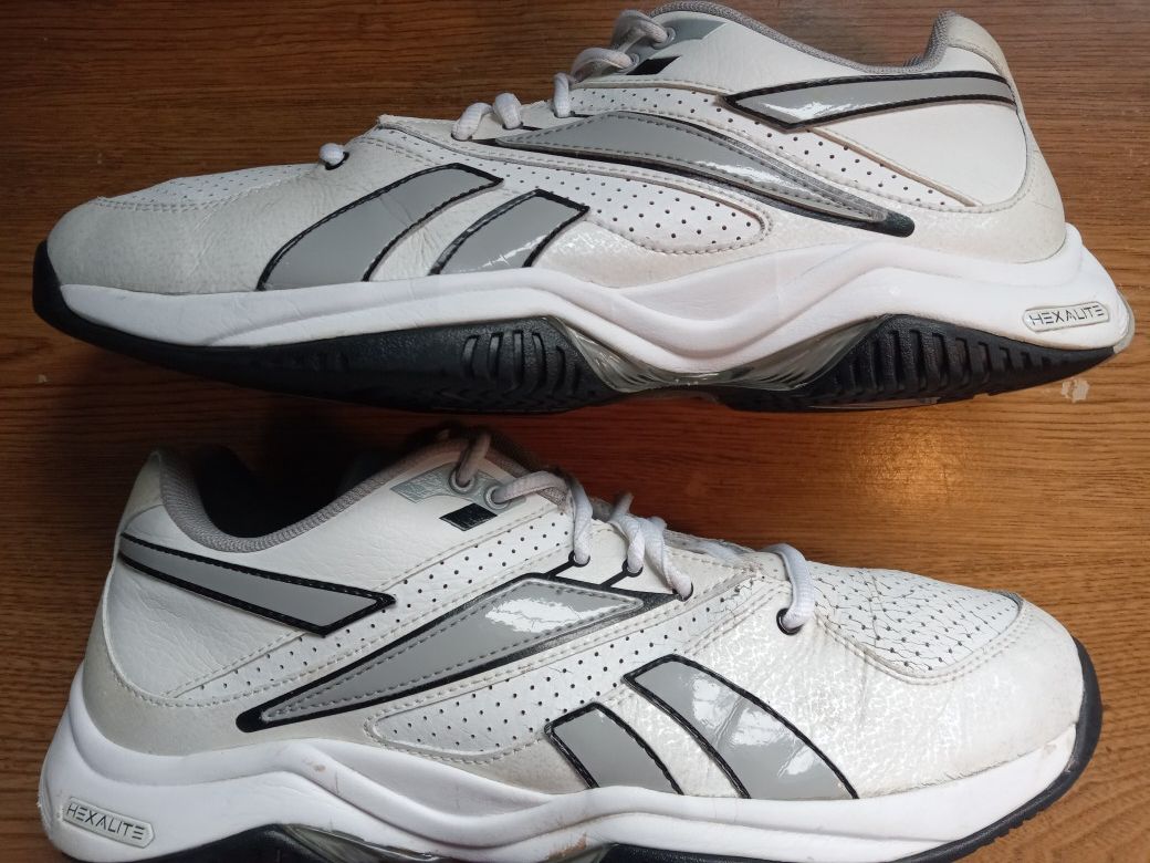 Reebok Men's Shoes Sz 9 Good Condition