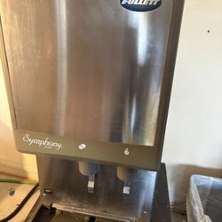 Water And Ice Machine 