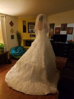 Wedding dress