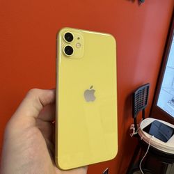 Apple iPhone 11 64GB T-mobile/Metro pcs like new!