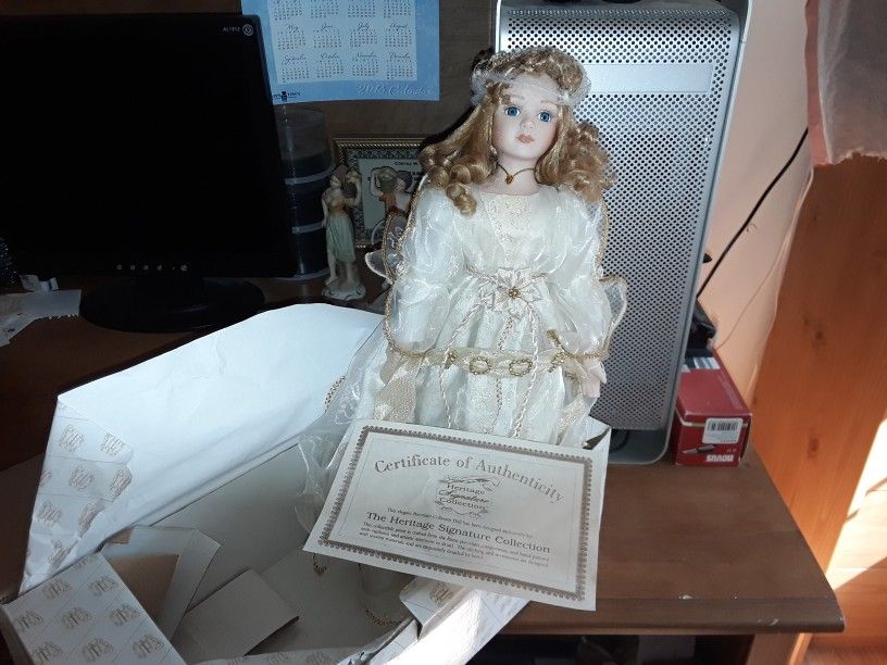 Bride Doll With Detachable Wings A Lot Of Gold Colored Decorations