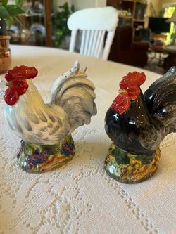 Ceramic Rooster Salt and Pepper Shakers