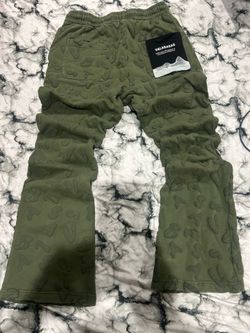 Valasbasa outfit size large.  100$