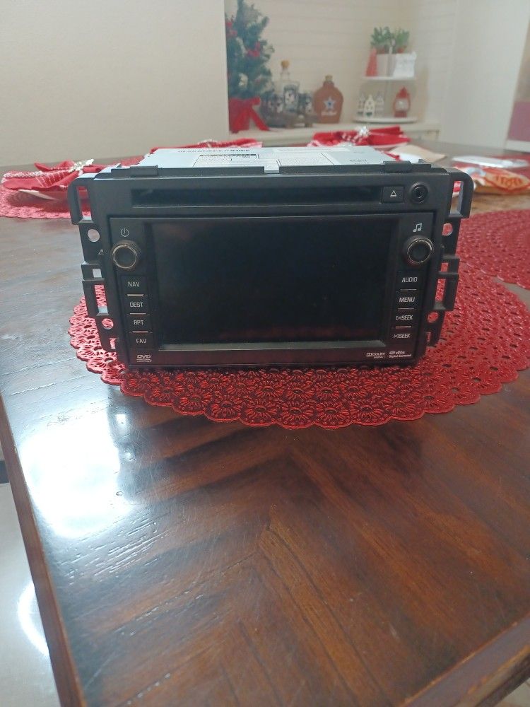 Chevy Tahoe Screen