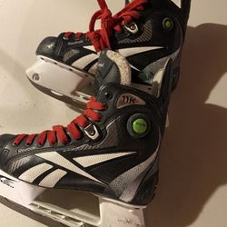 Reebok Ice Skates Size 5
