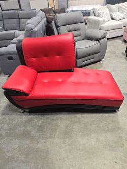 Red loveseat MUST GO TODAY