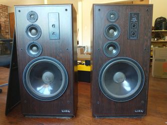 Infinity 150 studio monitors