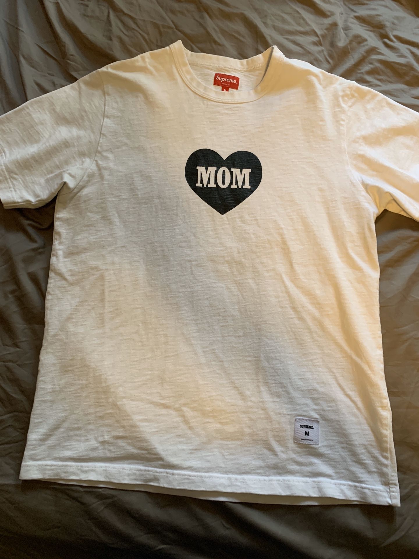 Authentic Supreme “MOM” White Tee Size M