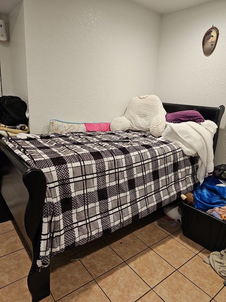 Tempur pedic Mattress And Bed Frame Twin Xl