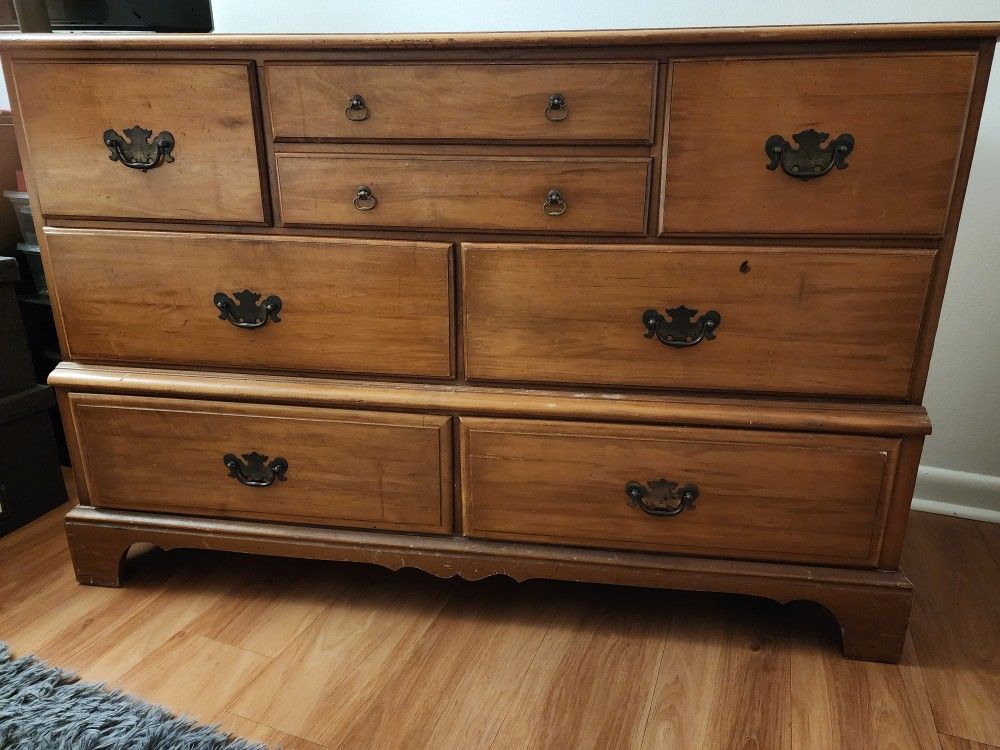 Wooden Vintage Dresser