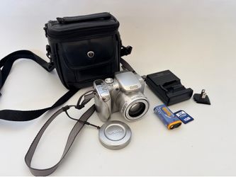 Kodak EasyShare Z650 6.1MP Digital Camera 10x Optical Zoom Silver FLASH ISSUE