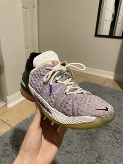 Size 6 - LeBron 18 Graffiti