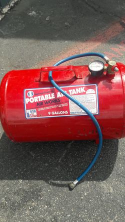 Portable air tank