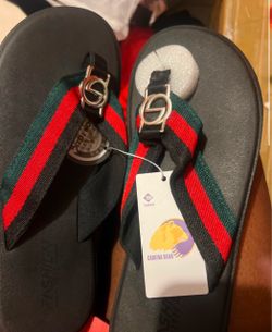 Taber Cadena Bear Flip Flops with Web Strap