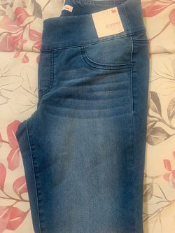 Stretch jeans. New