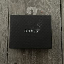Guess Wallet 
