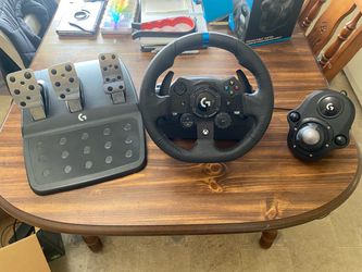 Sim Racing Wheel Logitech G923 with Driving Force Shifter (XBOX/PC)