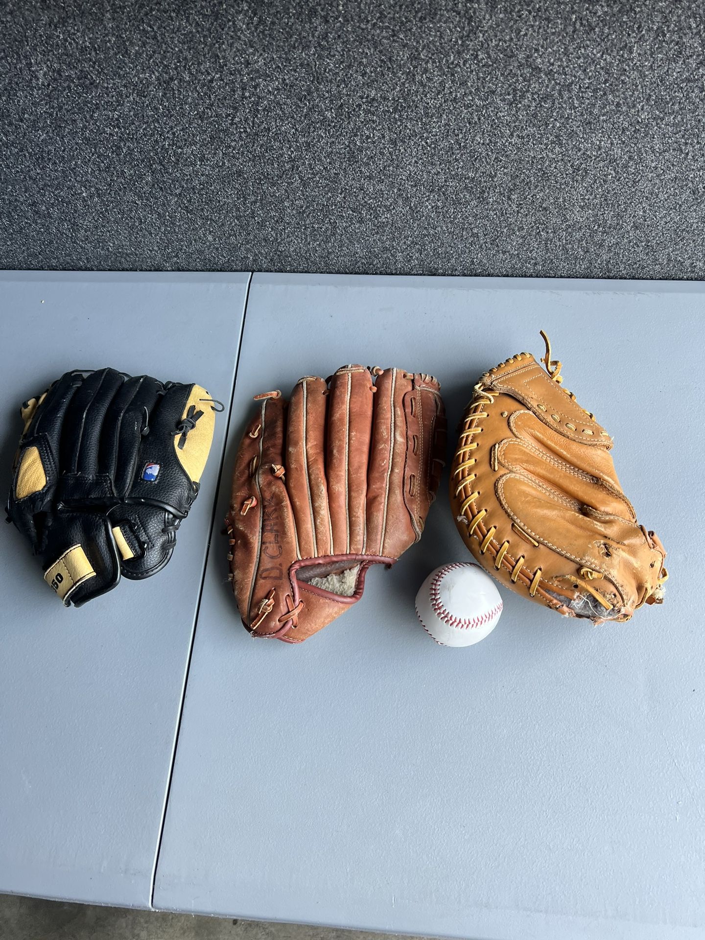 lot 3 Baseball Gloves