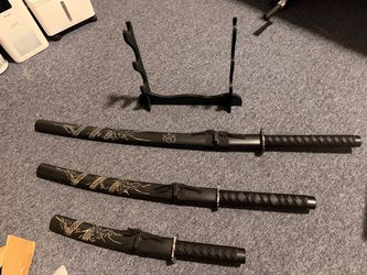 3 Pcs Replica Samurai with Display Stand