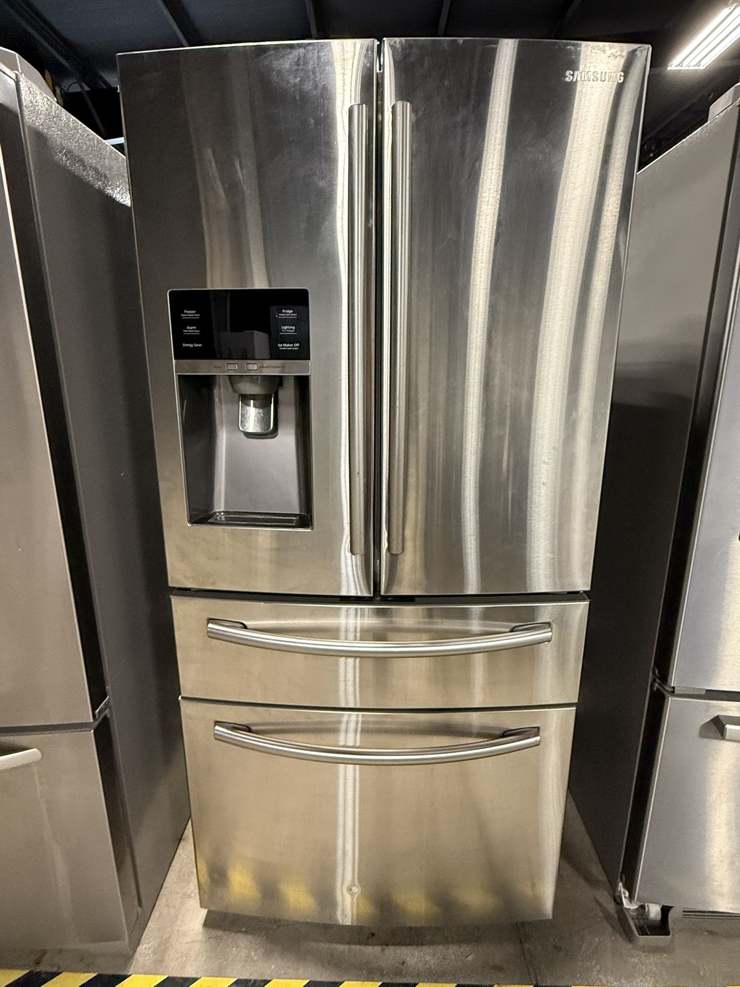 📍 Nice Samsung refrigerator 4 doors stainless steel