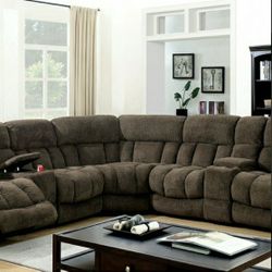 Brown Fabric Recliner Sectional Super Plush Brand New In Box $2,500 Financing Available Cupholders And Storage Seats Up To 6 People