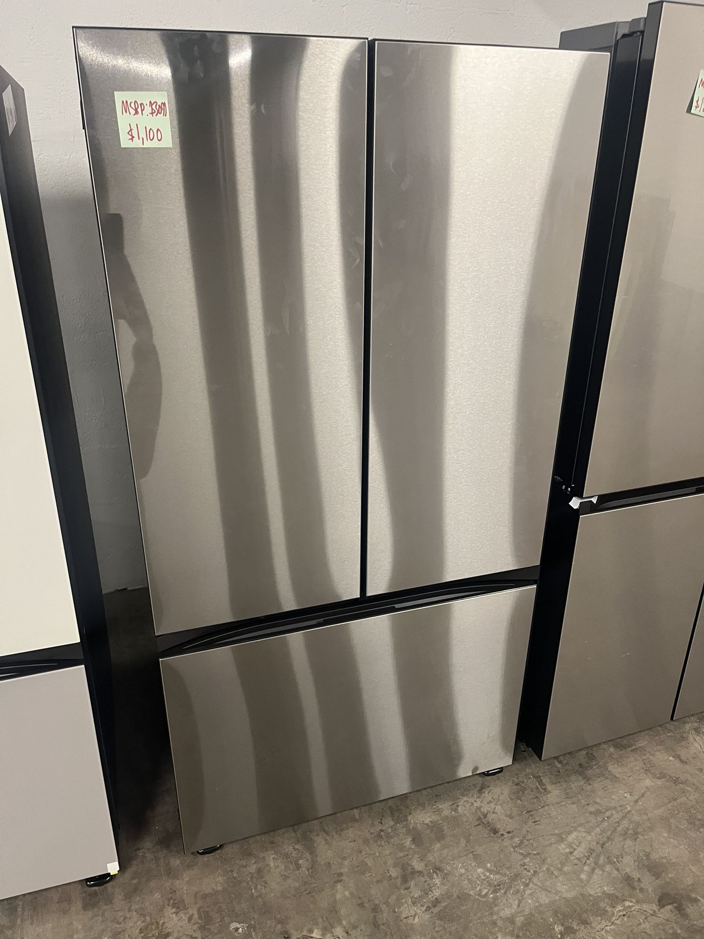 Special deal (today only) Samsung Bespoke Refrigerator with Beverage Center📌 