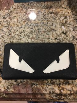 Fendi wallet 220 obo wife won it in raffle no need for it She doesn’t want it first come first serve