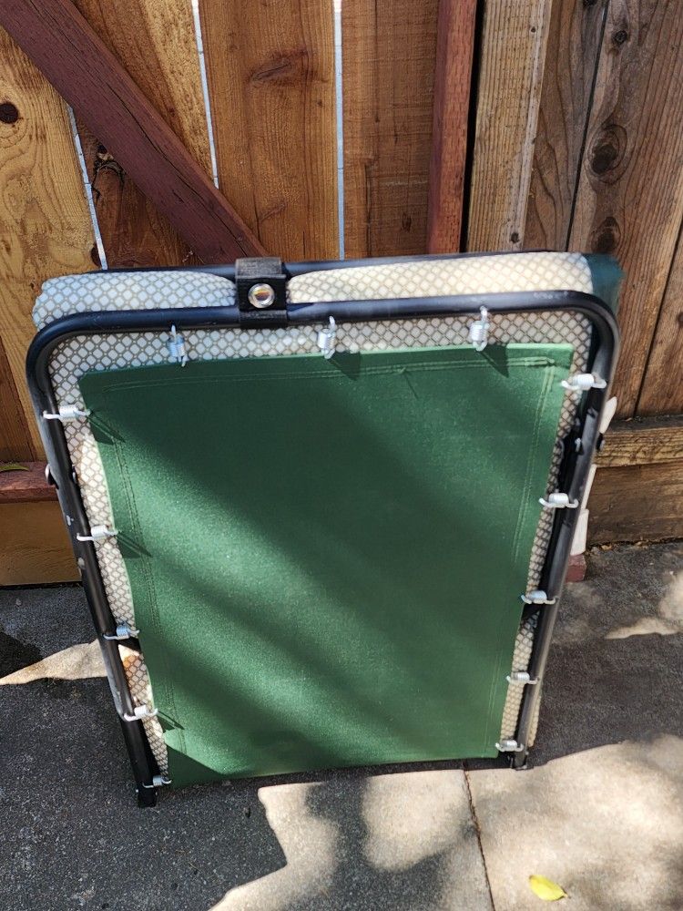 Coleman Ridgeline 3 Camping Cot