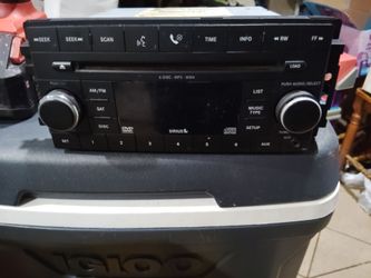 Dodge nitro stock radio OEM