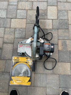 Delta chopsaw with extra blades. Make me an offer