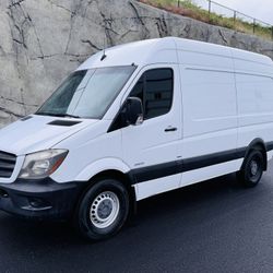 2016 Mercedes Sprinter 2500 High Roof 144WB 