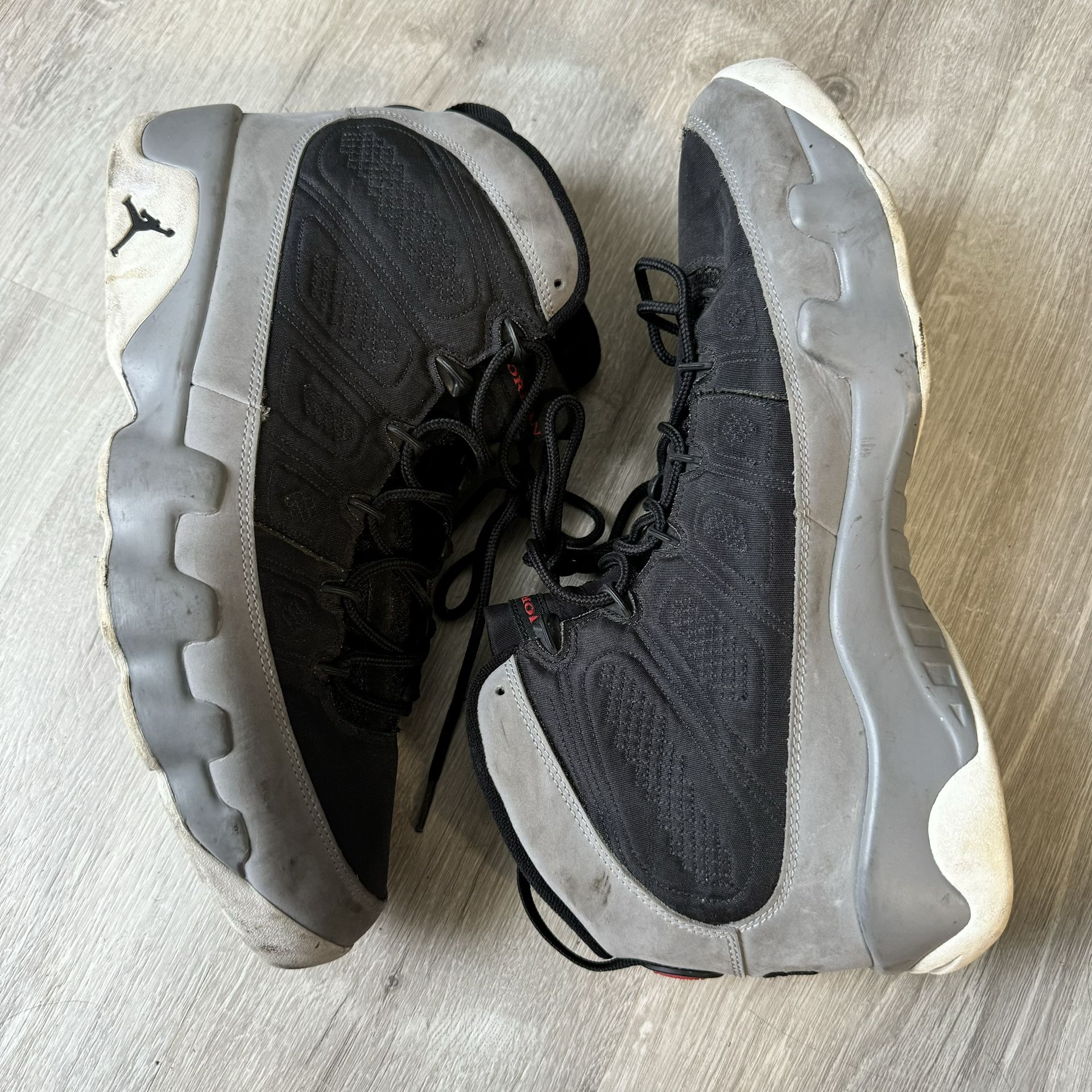 Air Jordan 9 Size 12 Grey