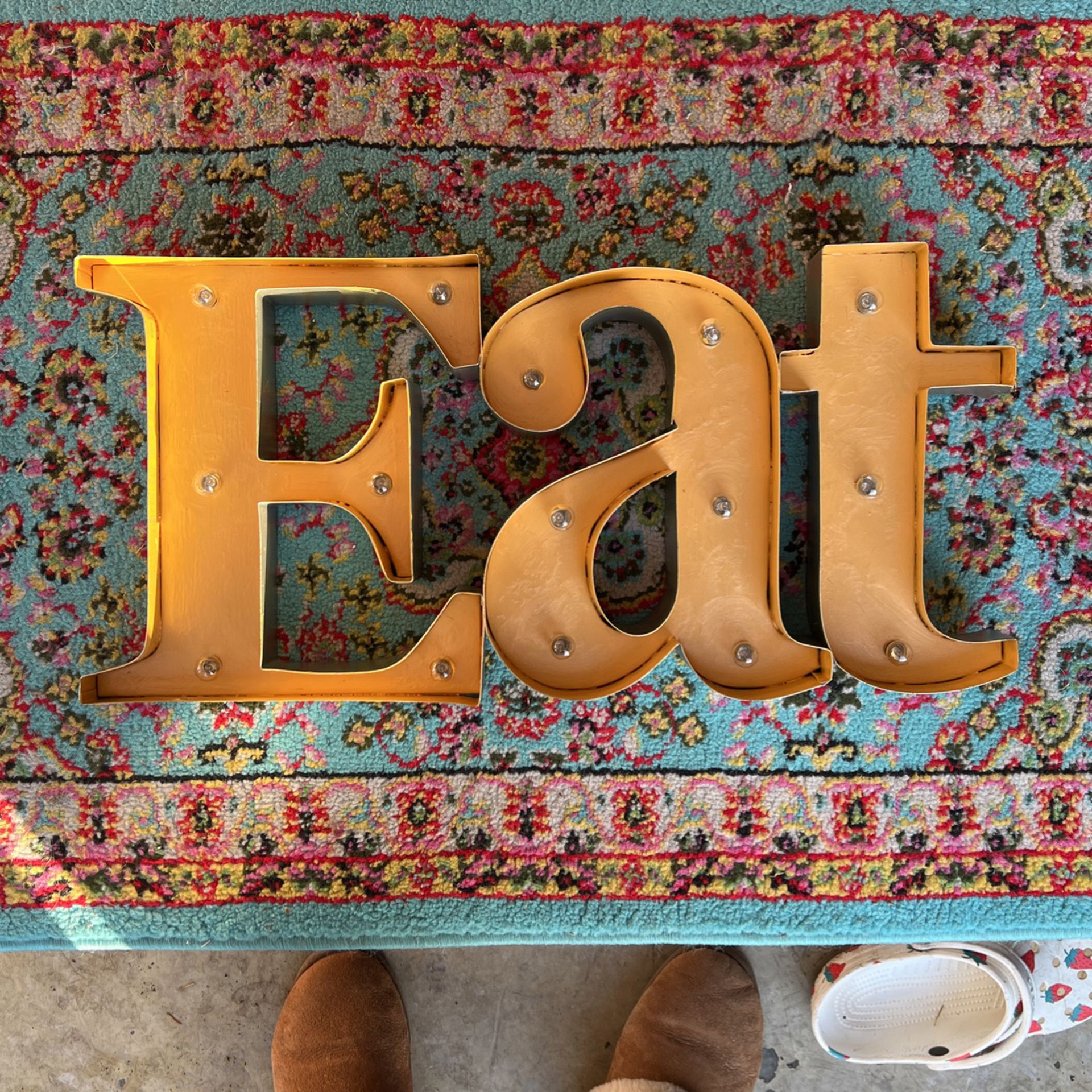 Light-up EAT sign, Battery Operated Party Decor 
