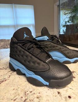 Jordan 13 Retro "Cool Blue" black sneakers with light blue accents, size US 7Y #basketball #retro No box !!