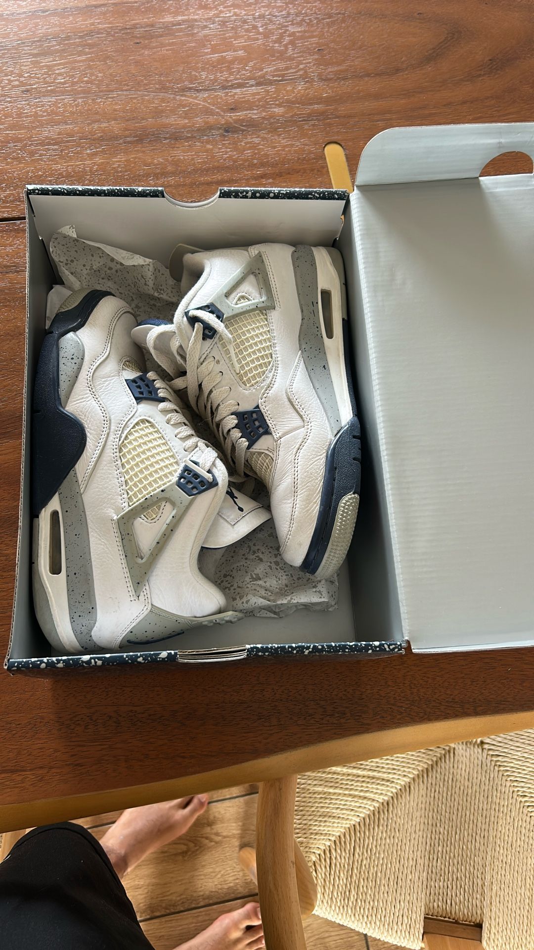 Jordan 4 Midnight Navy