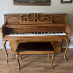 Piano (Samick)