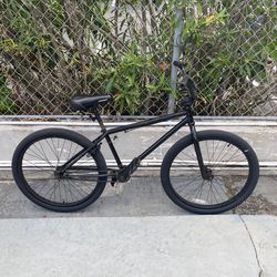 Black Haro Bike | Worth $900, Selling For $300!!
