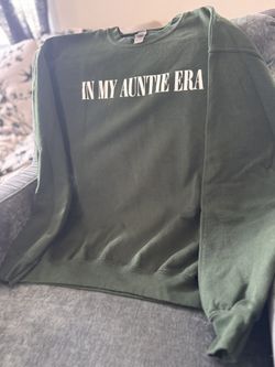 In My Auntie Era Sweater (Medium)