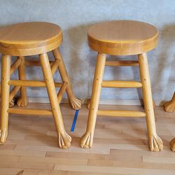4 heavy duty bar stools