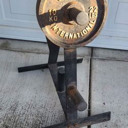 2 22 Pound Olympic Weights With Weight Tree