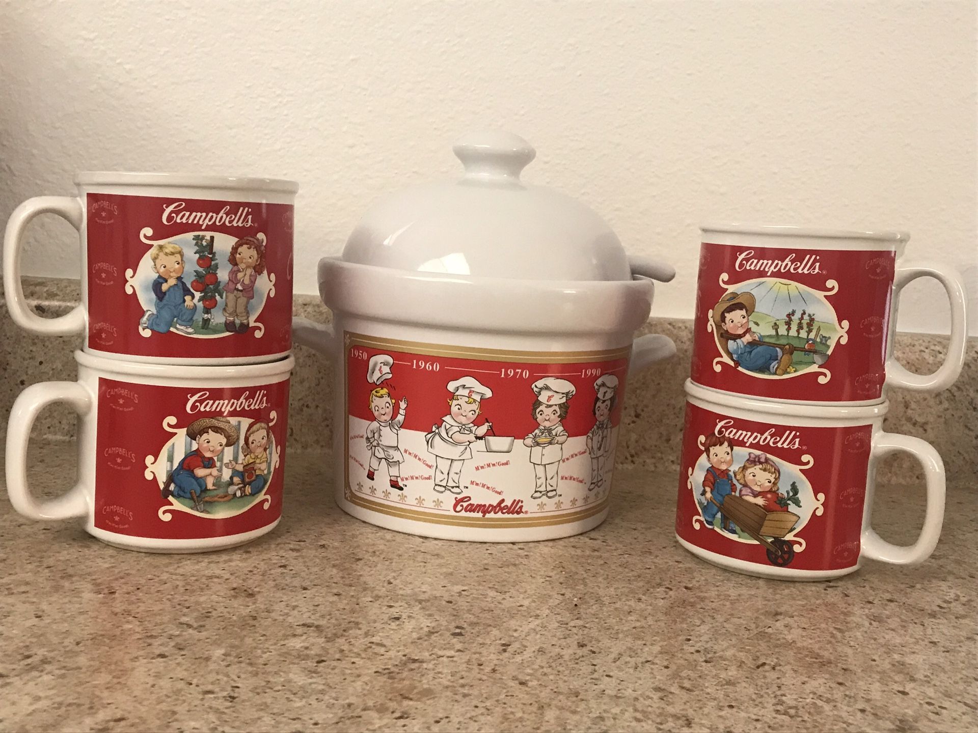 Vintage 1993 Campbell’s soup serving set