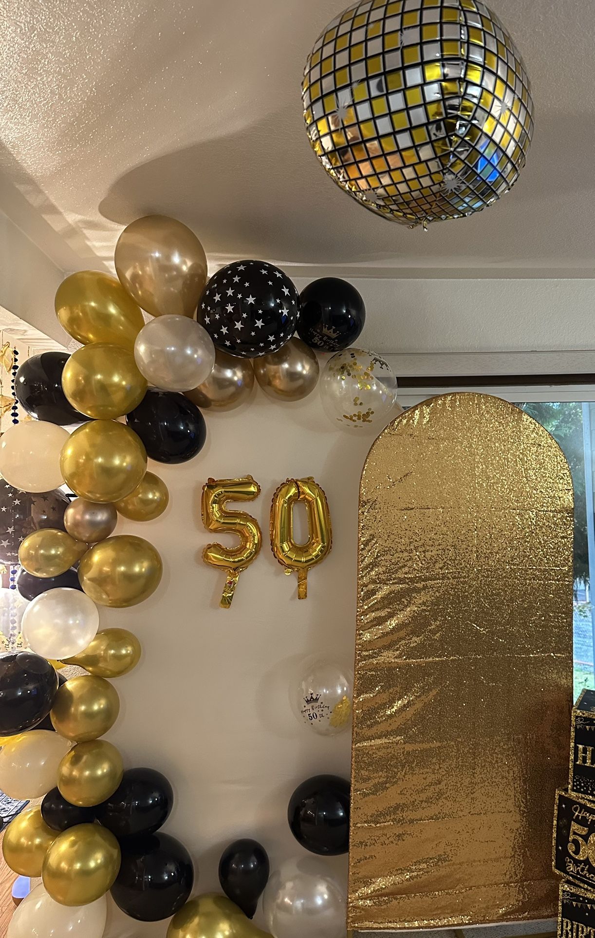 Readymade Black And Golden Balloon Arch