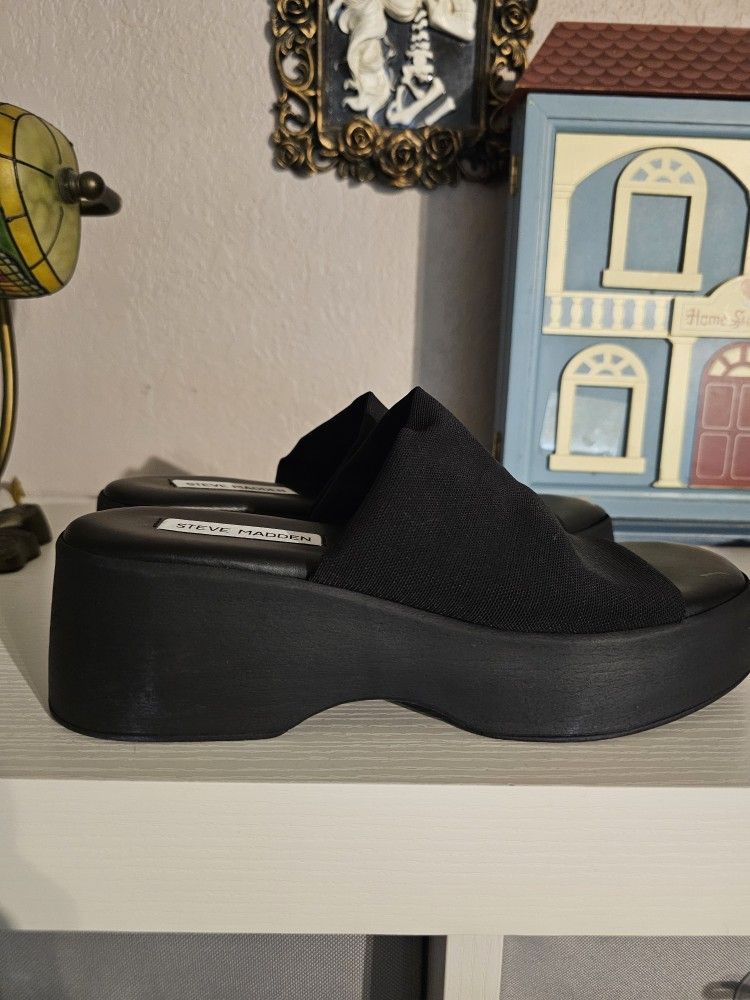 Steve Madden 90s Platform